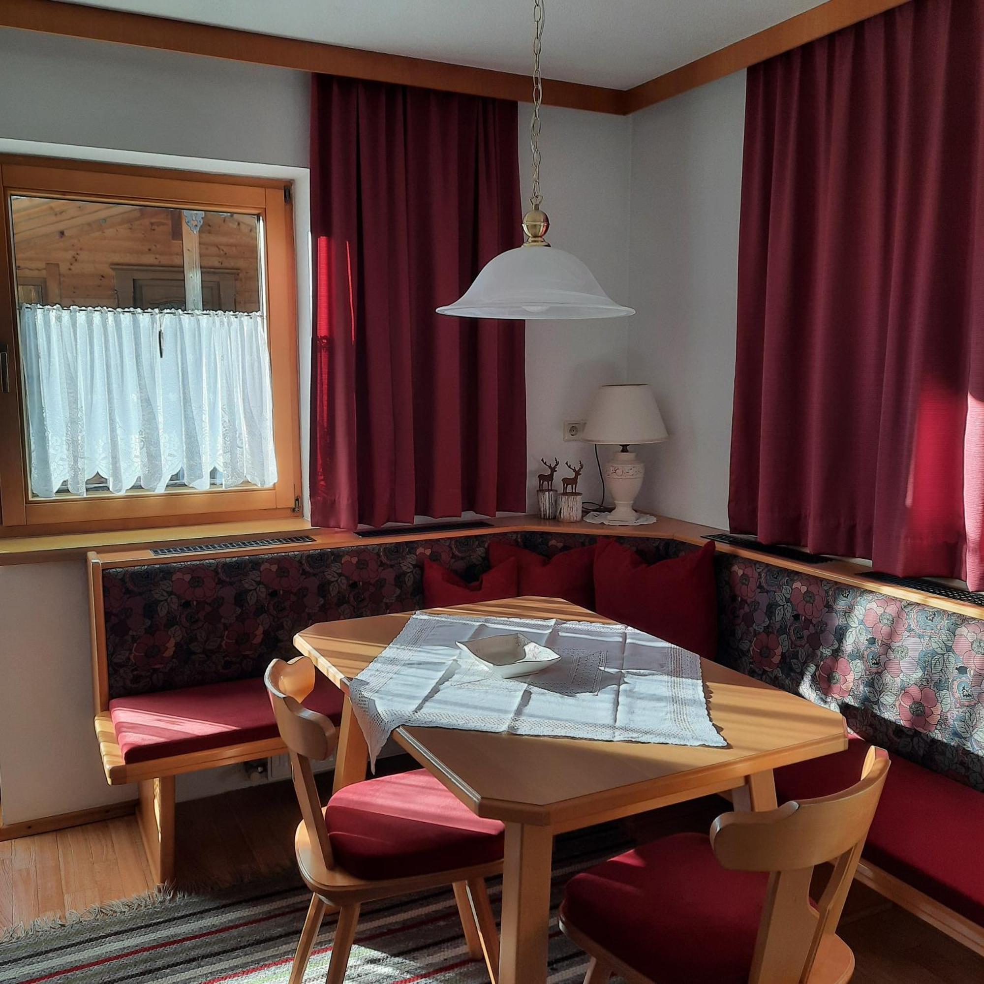 Haus Gmahblick Ferienwonungen Hotel อัลพ์บาค ภายนอก รูปภาพ